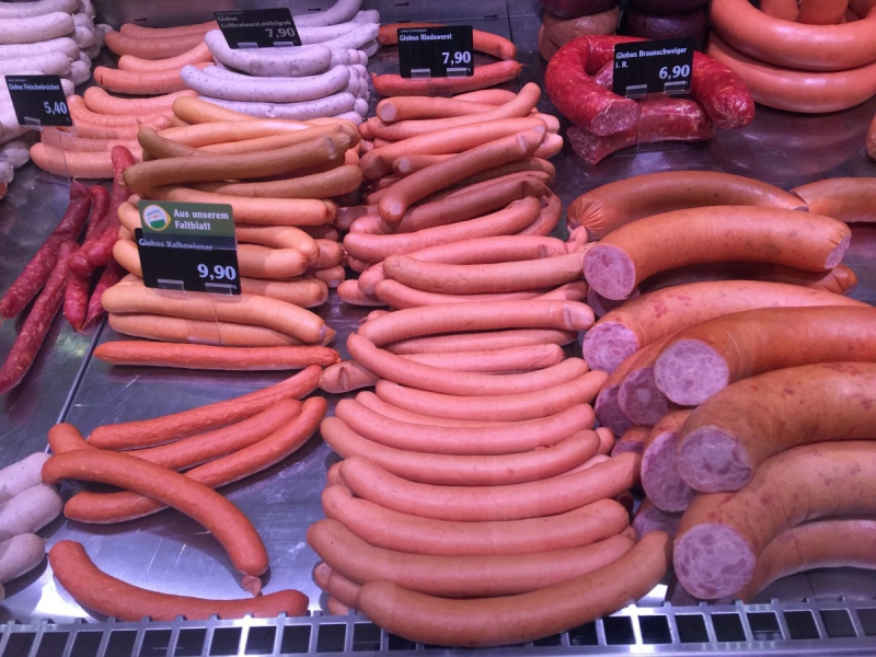 boutique-CUEBRIS-min_sausages_meat_butchery-1069321